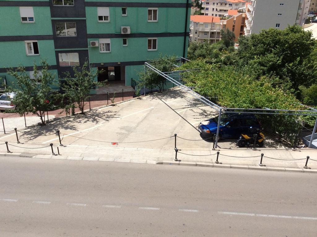 Apartments Simo Petrovac Δωμάτιο φωτογραφία