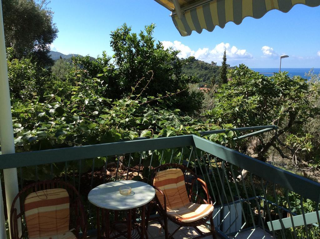 Apartments Simo Petrovac Δωμάτιο φωτογραφία