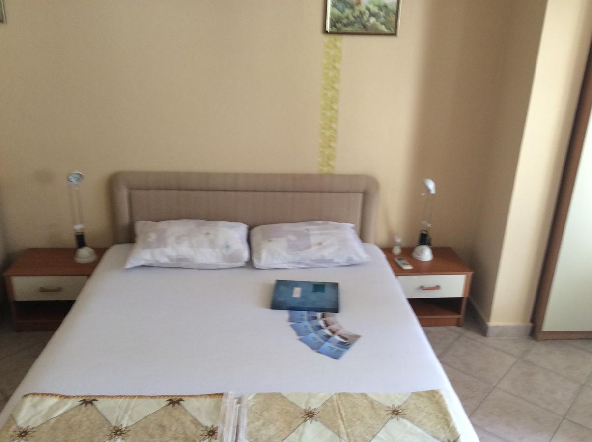 Apartments Simo Petrovac Εξωτερικό φωτογραφία
