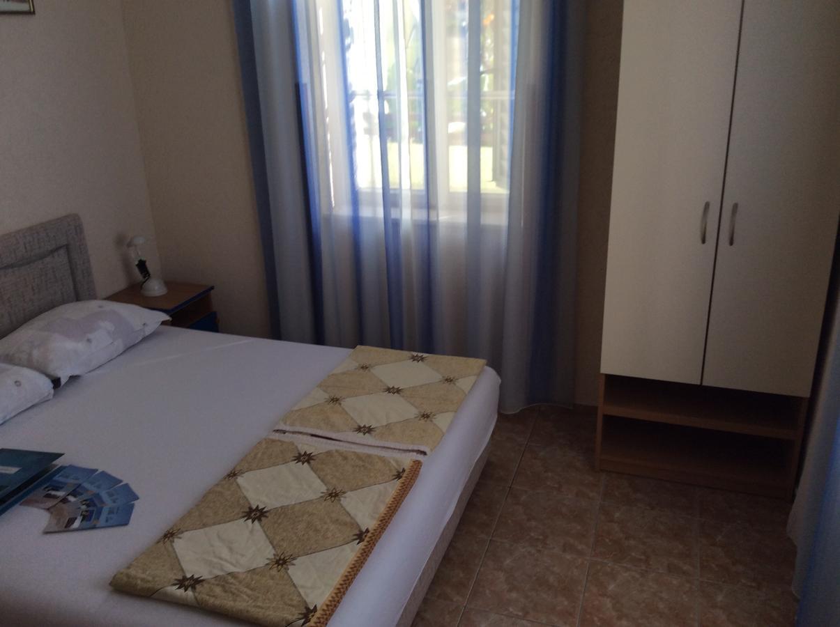 Apartments Simo Petrovac Εξωτερικό φωτογραφία